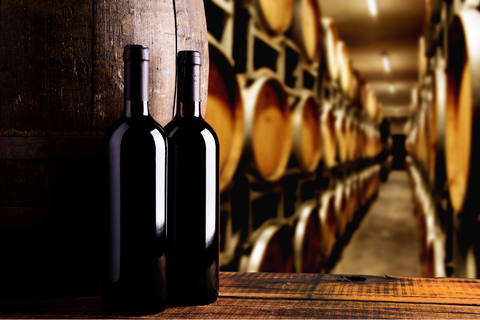 do wineries reuse wine bottles