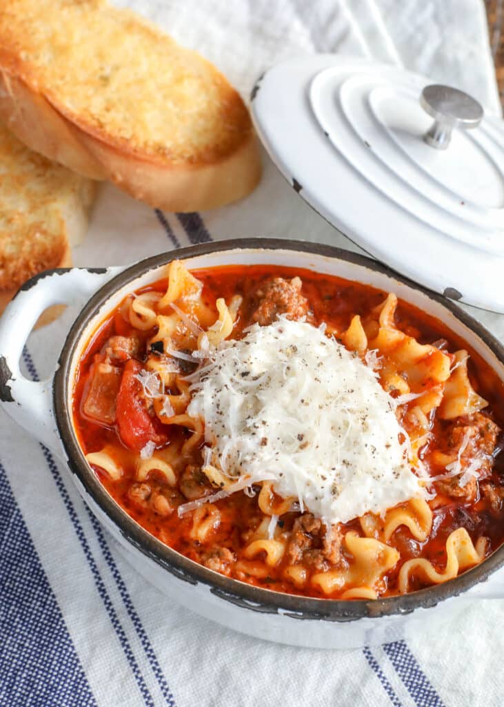 Everything you love about classic lasagna in a hearty bowl of soup! get the recipe at barefeetinthekitchen.com