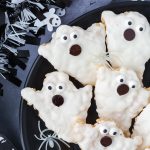Halloween Ghosts Rice Krispie Treats.