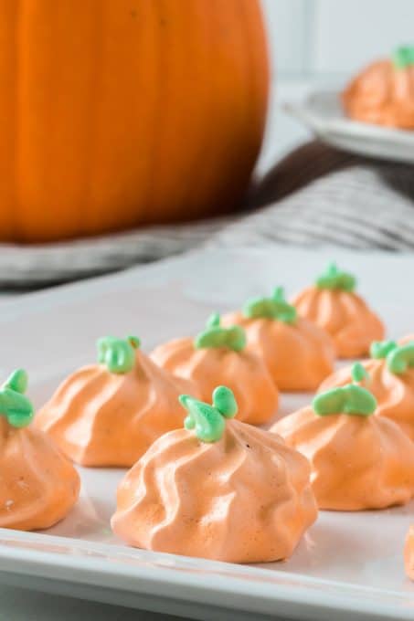 Meringues made with pumpkin spice.