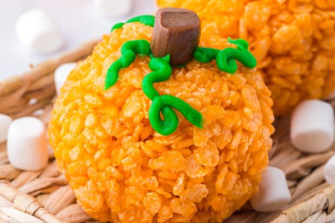 Halloween Pumpkin Rice Krispie Treats
