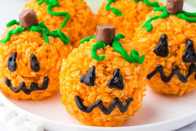 Rice Krispie pumpkins
