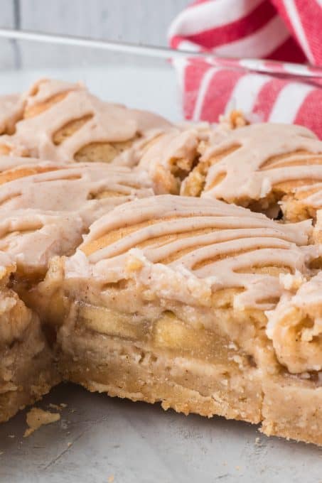 Apple Pie Bars