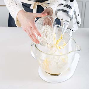 Adding flour to sucree dough