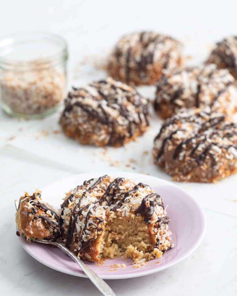Caramel-Coconut Bundtlettes