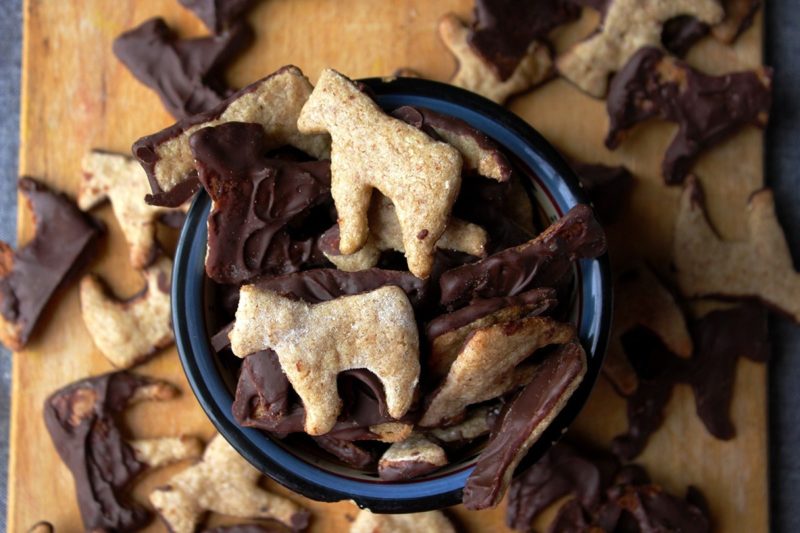 Best gluten-free cracker recipes