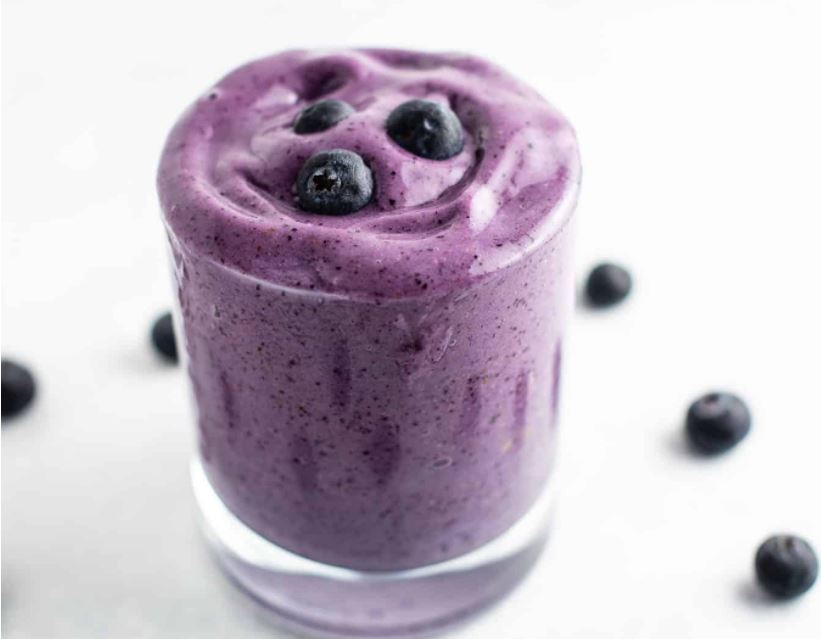 blueberry smoothie