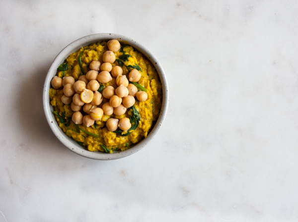 Savory turmeric chickpea oats