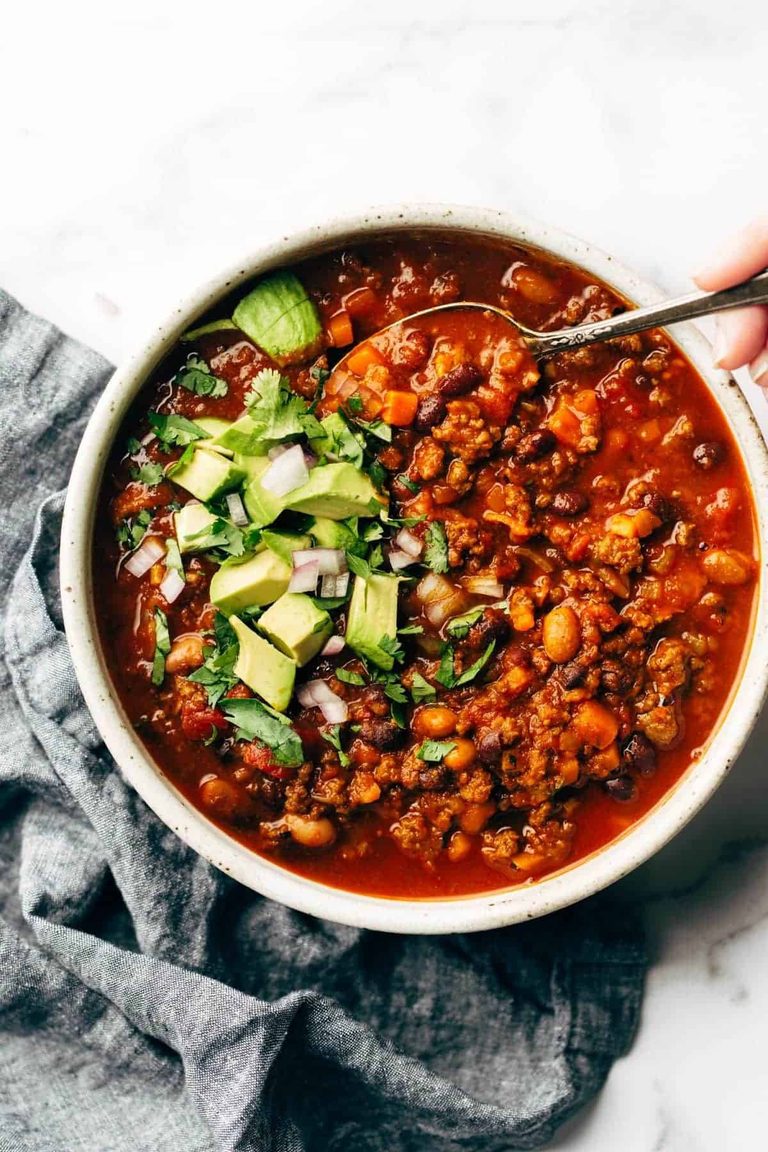 Chili in a bowl.