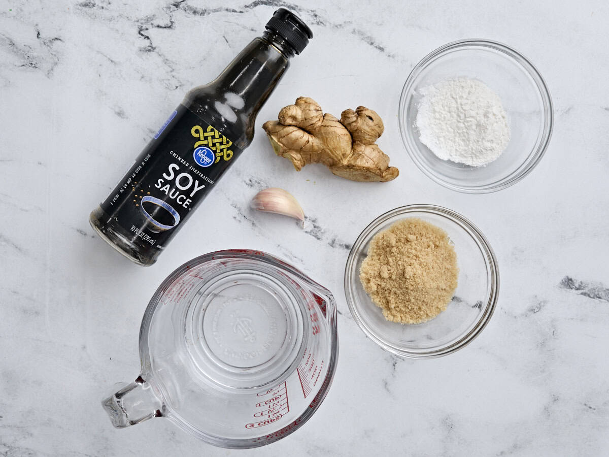 The ingredients to make teriyaki sauce.